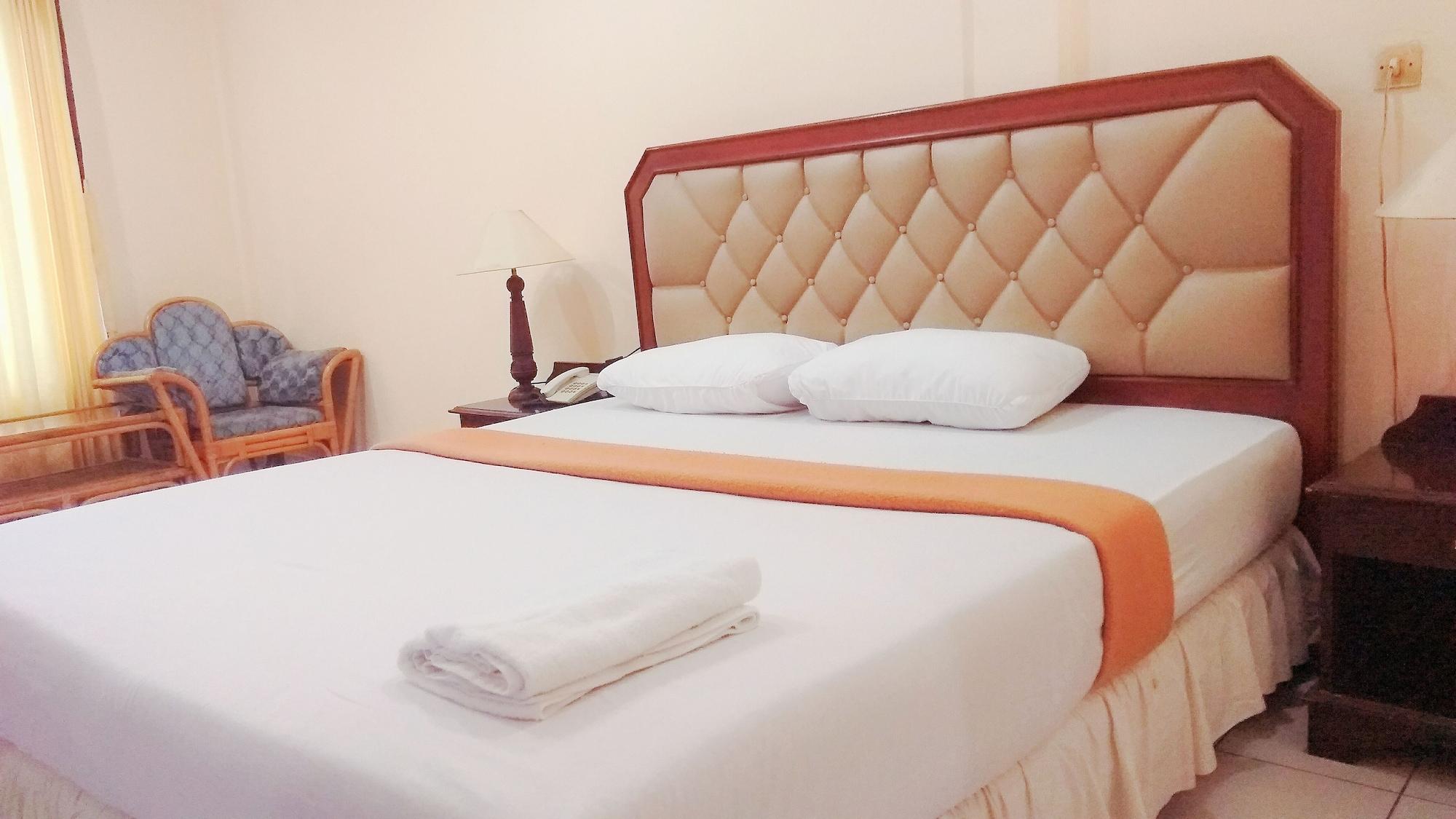 Serayu Hotel Timika Extérieur photo
