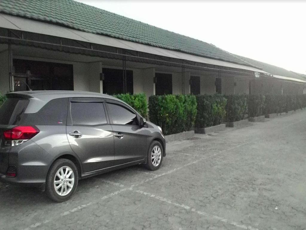 Serayu Hotel Timika Extérieur photo